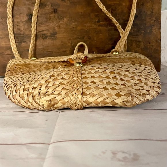 Vintage woven straw shoulder tote bag - Picture 8 of 10